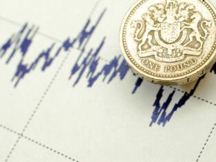 Pound Sterling value rises against dollar, euro as no-confidence vote triggered