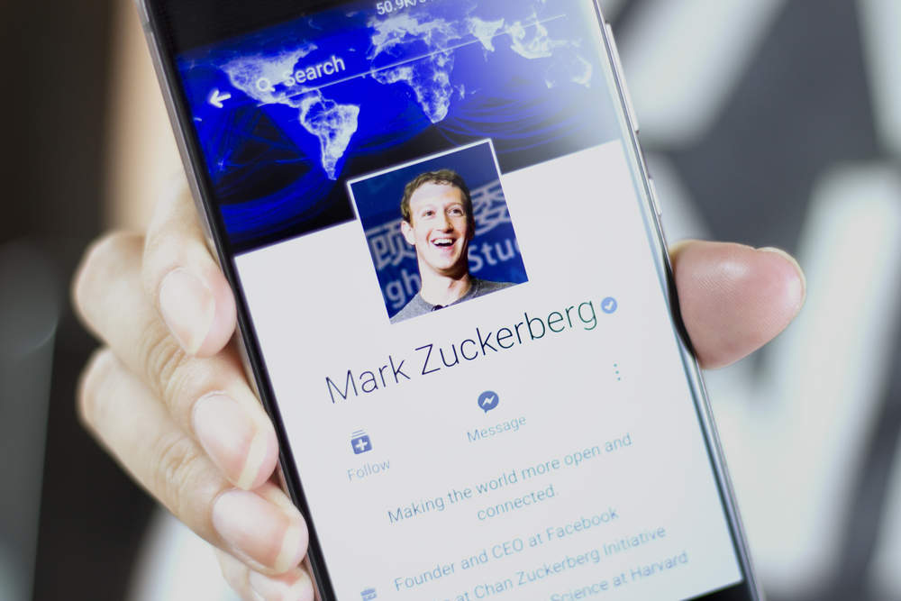 facebook zuckerberg cambridge analytica