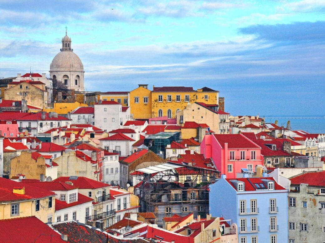French tourists are flocking to Portugal