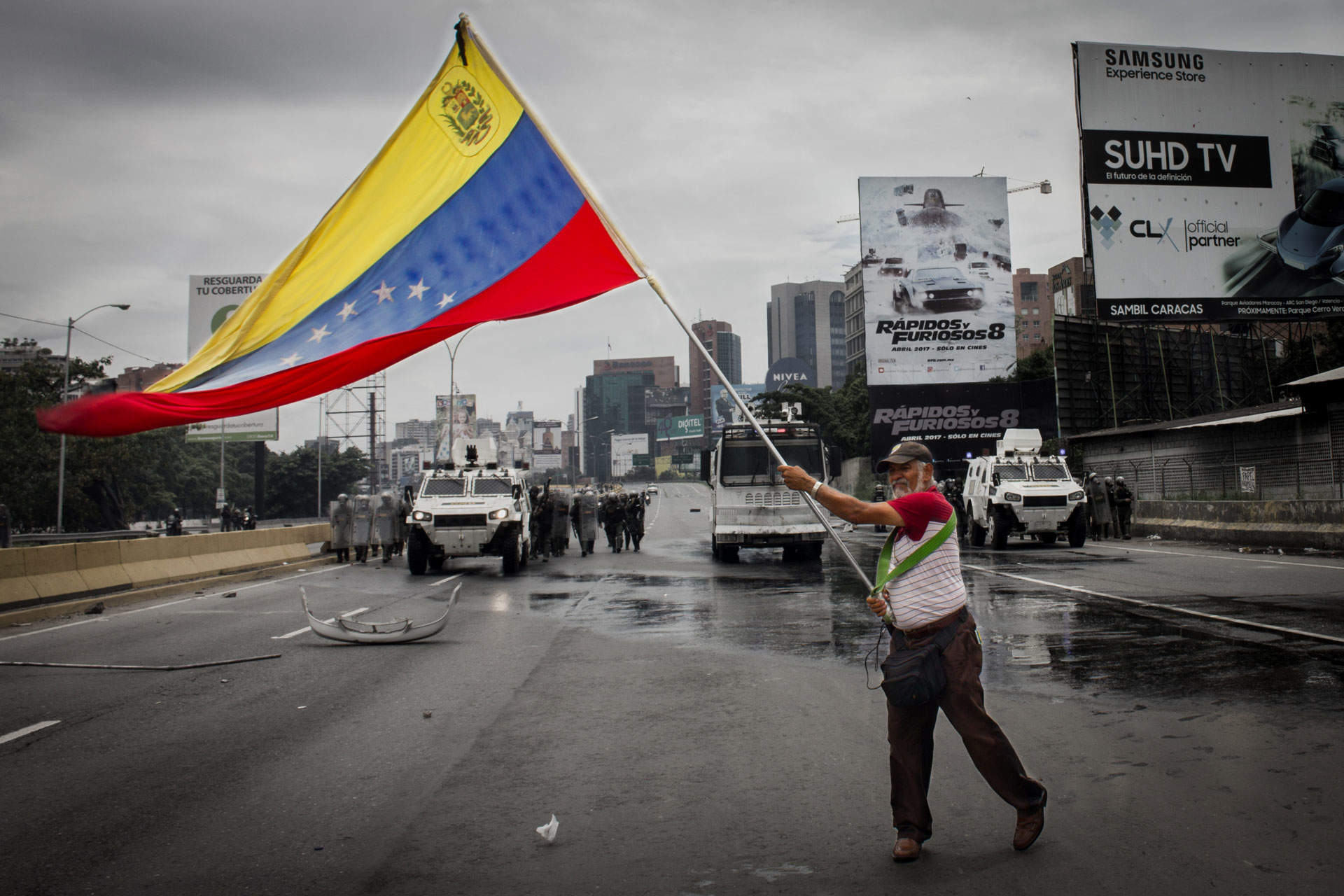 Venezuela currency and cryptocurrency