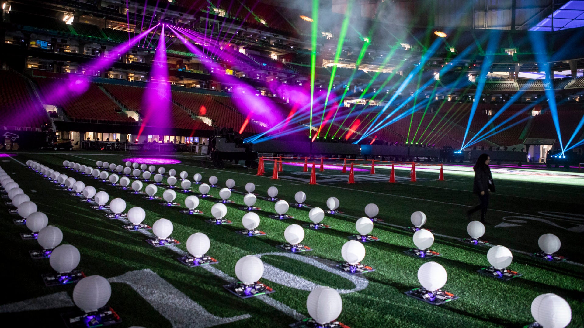 Intel Super Bowl drone show