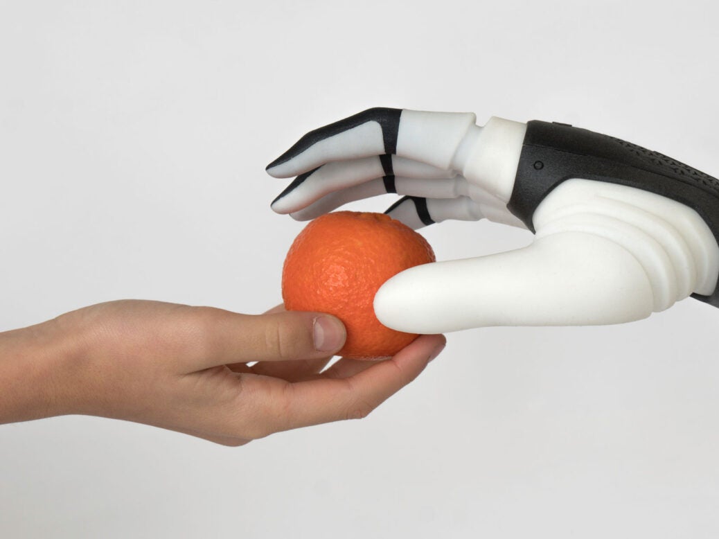 Robotic grip: robot human