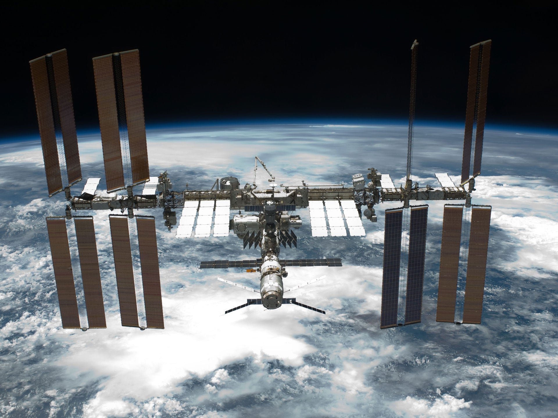 UK space sector challenged to develop tech for International Space Station