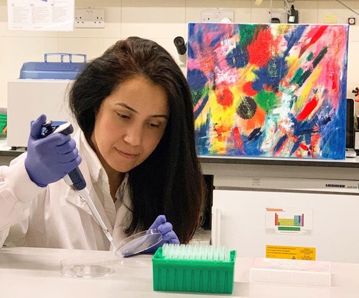 Ayse U Akarca science art