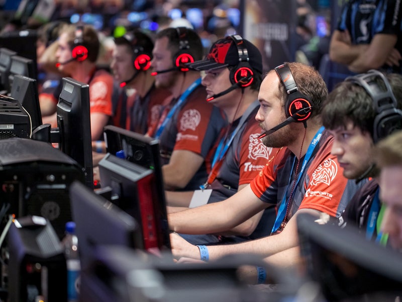 League of Legends, Dota 2 will lead PC gaming's fastest-growing