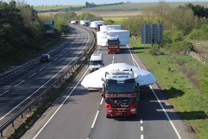 Large Space Test Chamber transported on lorries