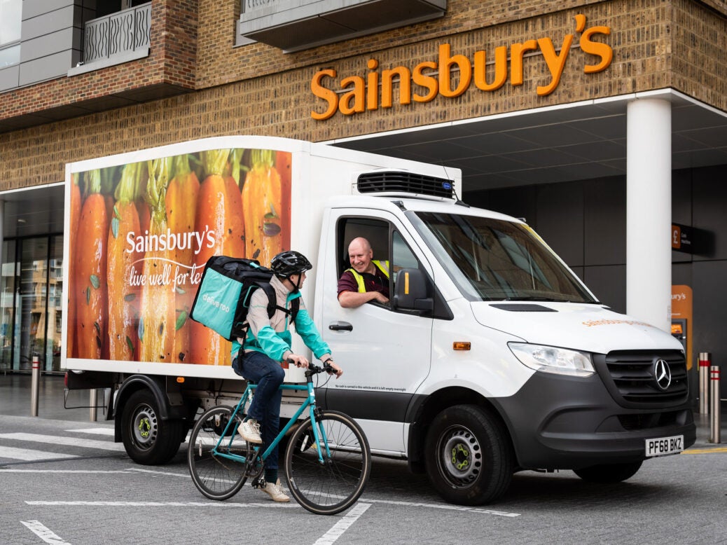 Deliveroo grocery