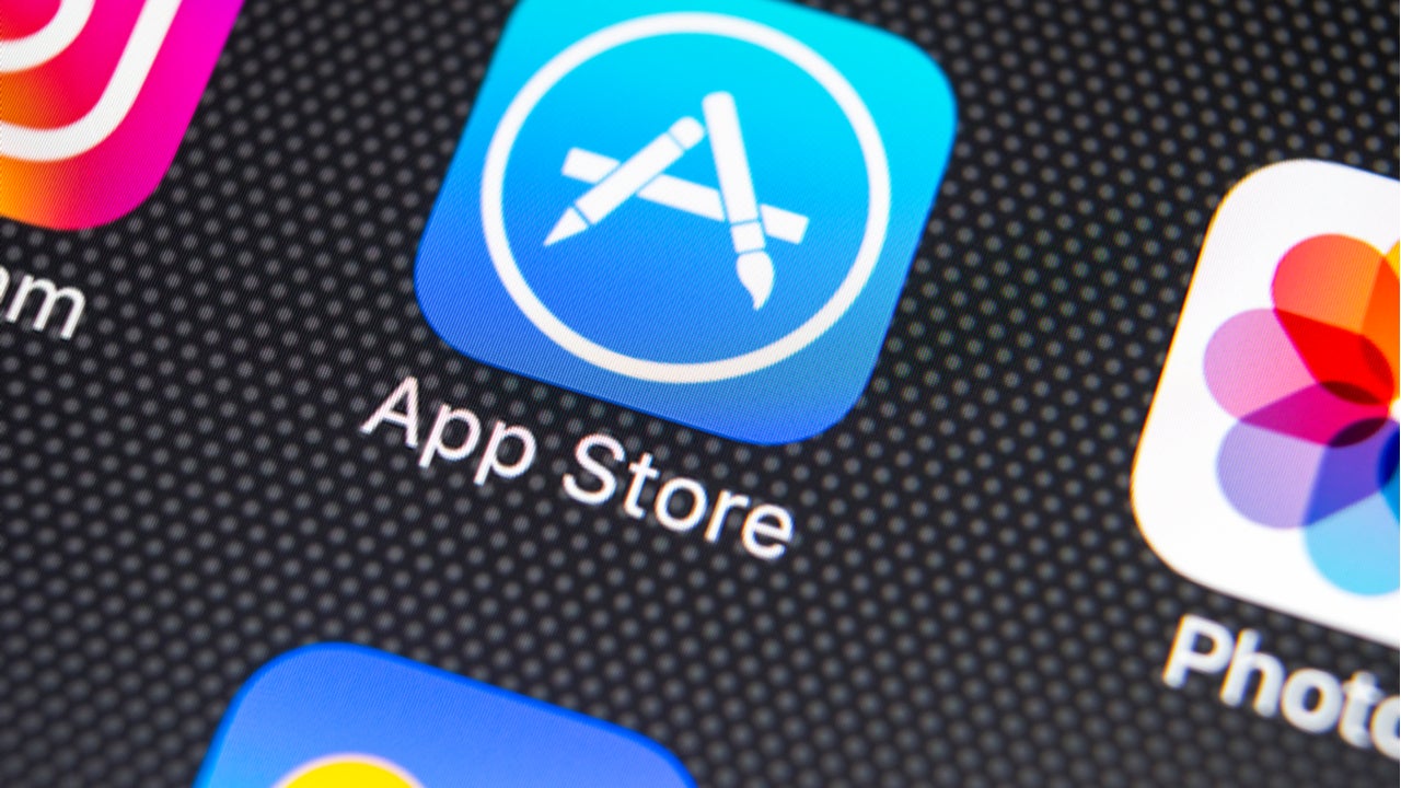 CMA takes bite at Apple with App Store antitrust probe