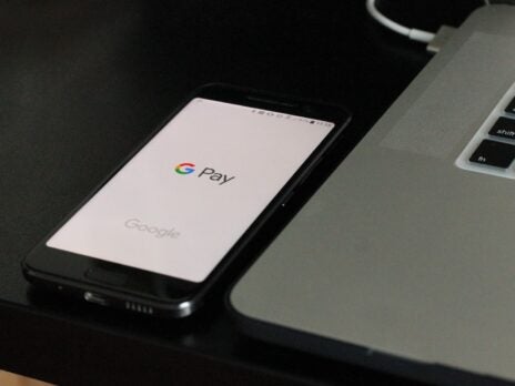 Apple, Google eliminate MIR card loophole for mobile payments