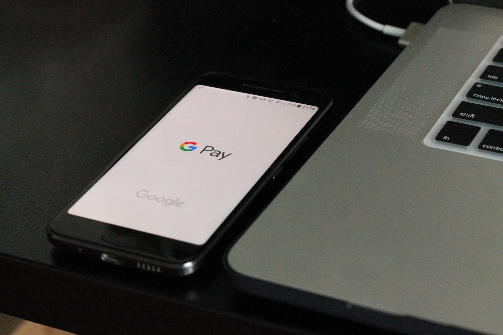 Apple, Google eliminate MIR card loophole for mobile payments