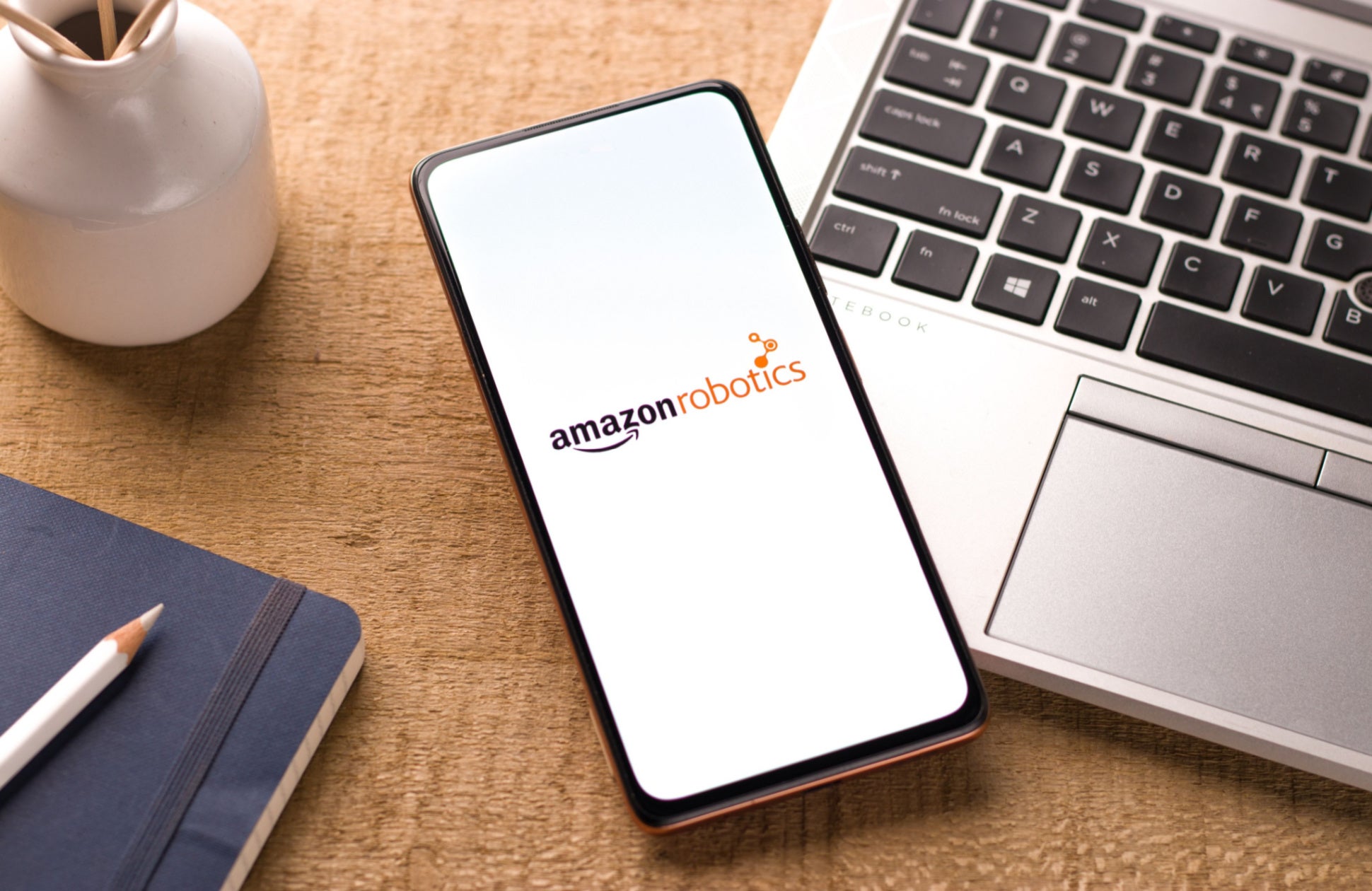 Amazon consolidates robotics division ahead of economic downturn