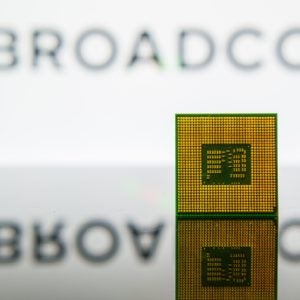 Apple Broadcom partnership
